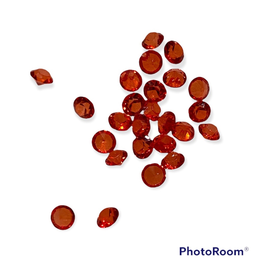 ♦️3/$10♦️NEW Ruby Crystal dust for living/floating lockets 25pc